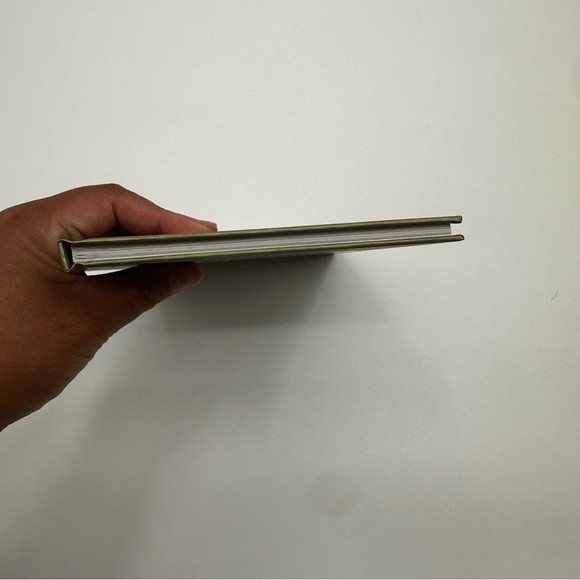 Art of the Last Guardian PS4 game Artwork Book Sony US SELLER No game - Picture 5 of 10